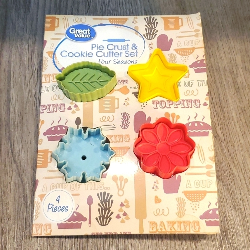 🔆🔅NWT PIE CRUST CUTTER